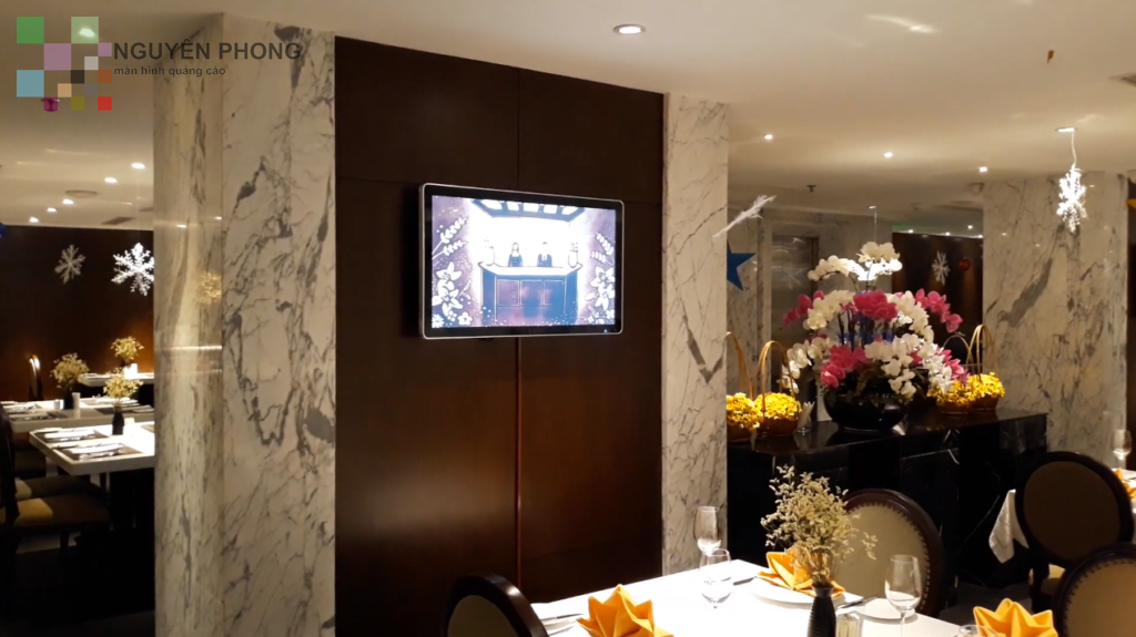 Dự án thi công màn hình quảng cáo treo tường 43 inch wifi - Khách Sạn La Belle Vie 1