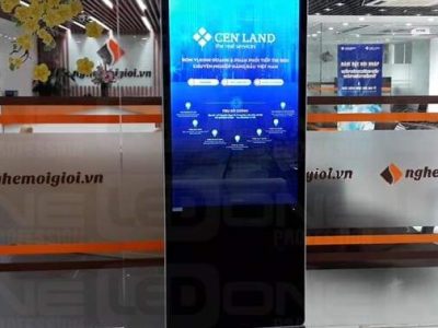 Màn hình quảng cáo LCD chân đứng 65 inch wifi SAMSUNG / LG - Nguyên Phong